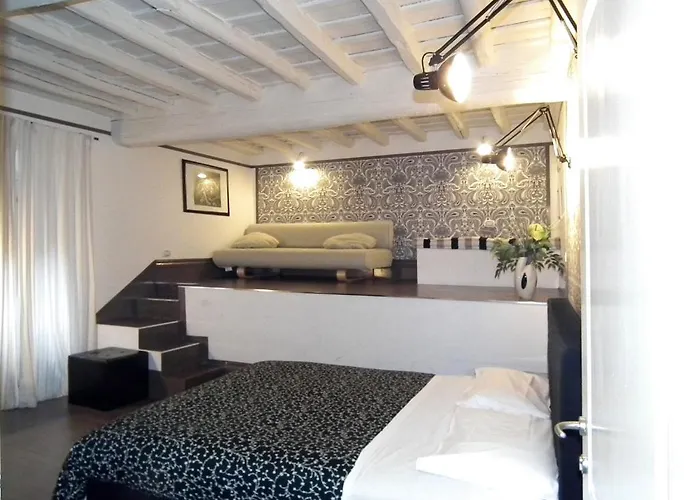 Relais Palazzo Taverna Pensjonat 3*