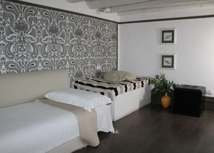 Relais Palazzo Taverna Pensjonat Rzym